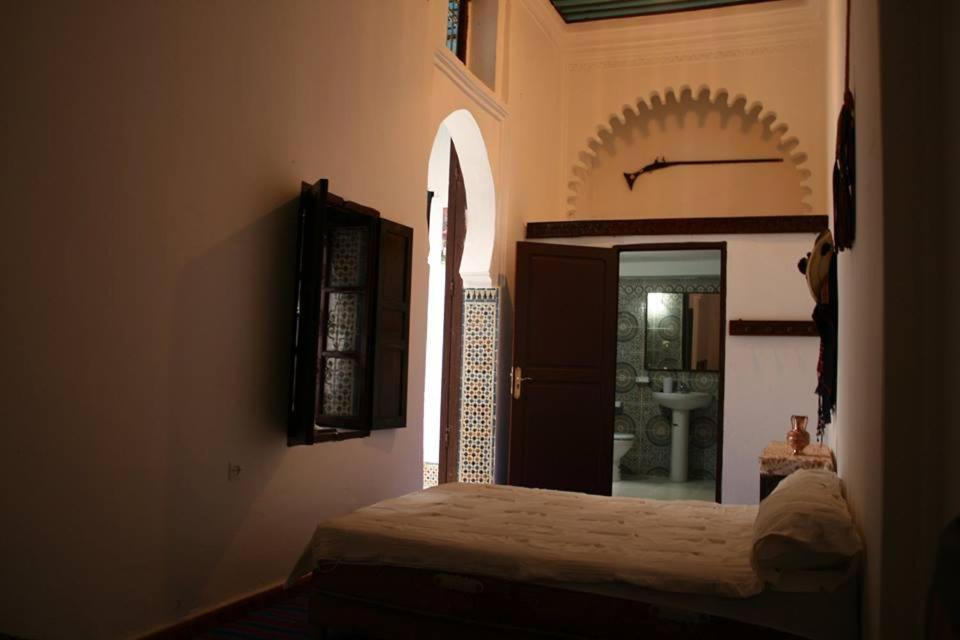 Riad Khmisa Tétouan Kamer foto