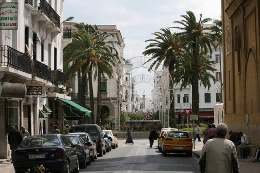 Riad Khmisa Tétouan Buitenkant foto