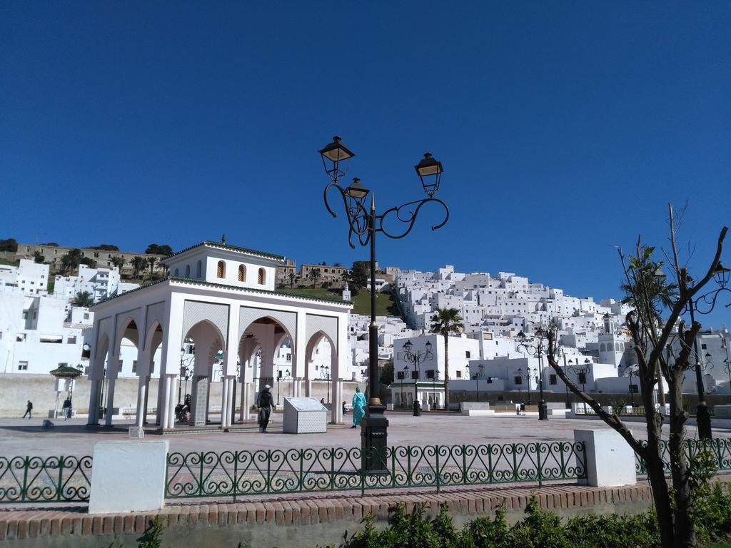 Riad Khmisa Tétouan Buitenkant foto